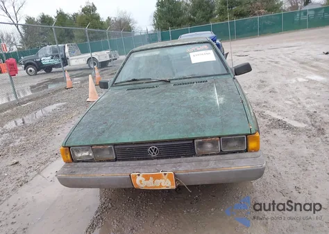1982 Volkswagen Scirocco Deluxe z USA, uszkodzony, nr VIN WVWCA0532CK017498